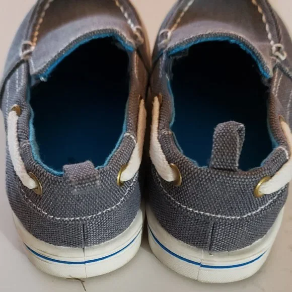 Garanimals Toddler Boys size 8 BLUE Canvas Slip on Flat Sole Comfort Boat Shoes - Picture 3 of 6
